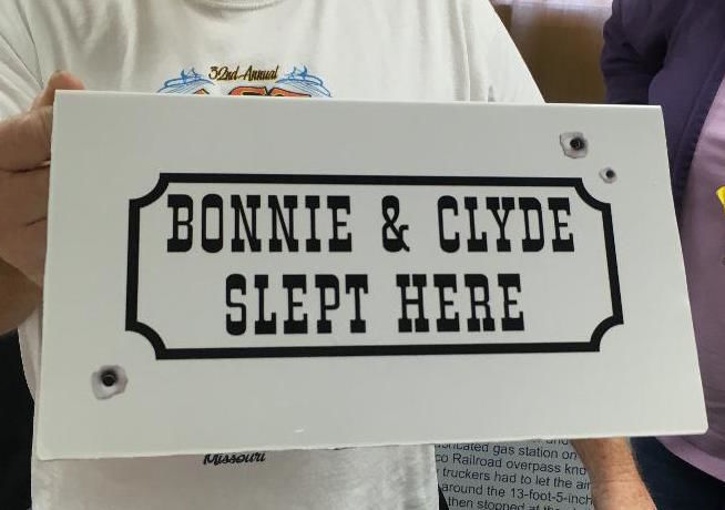 Bonnie & Clyde 11-5-19.JPG